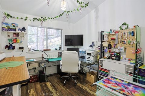 Tiny photo for 23095 Hemlock Ln, Crestline, CA 92325 (MLS # OC26049575)