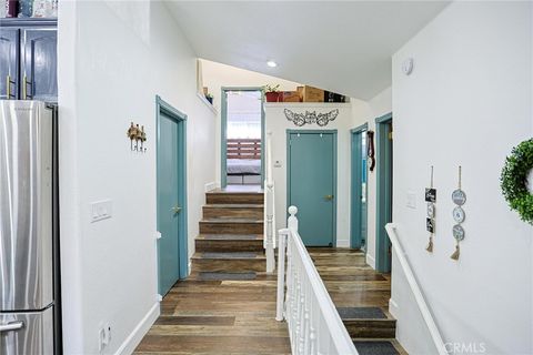 Tiny photo for 23095 Hemlock Ln, Crestline, CA 92325 (MLS # OC26049575)