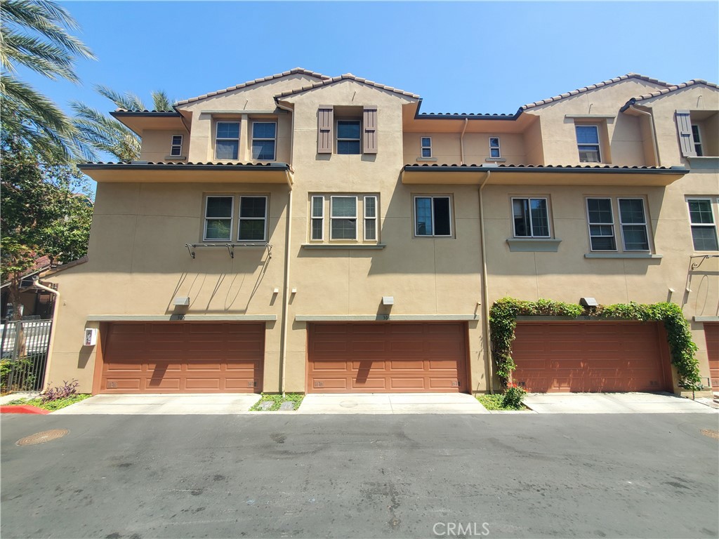 Soco Walk - Residential Lease