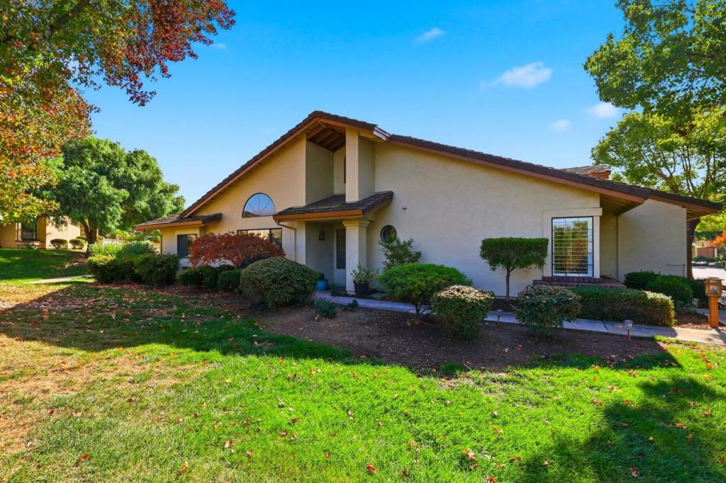 3120 Lake Trasimeno Drive