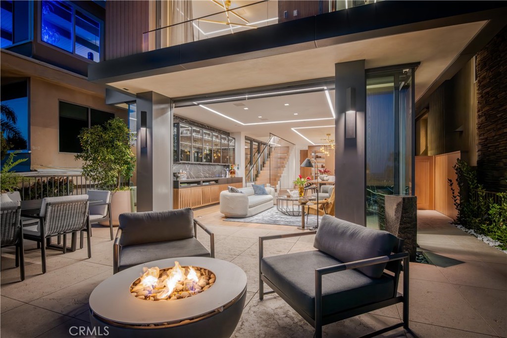 2516 Ocean Boulevard