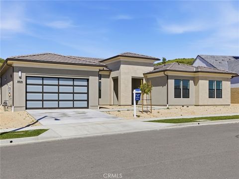 Photo of 30029 N Avenida Sierra Madre, Valencia, CA 91354 (MLS # SR25155497)