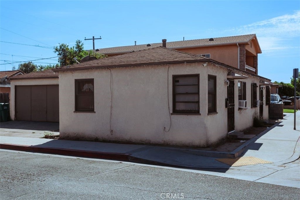 358 E 53rd Street