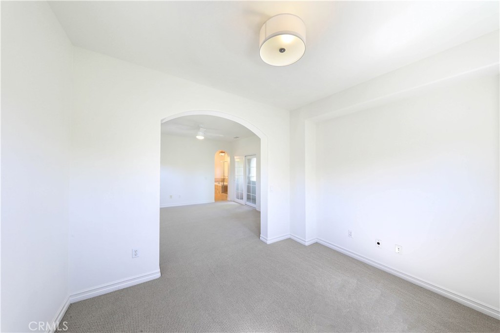 Verona (VERO) - Residential Lease