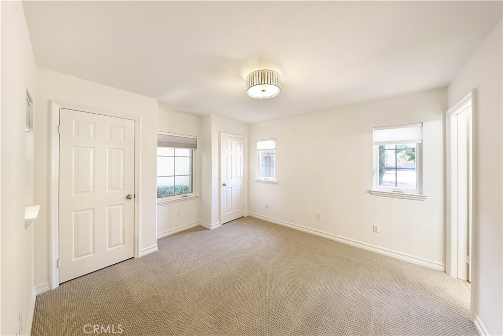 Verona (VERO) - Residential Lease