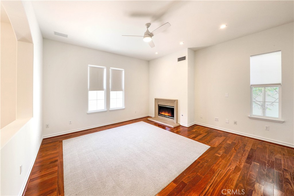 Verona (VERO) - Residential Lease