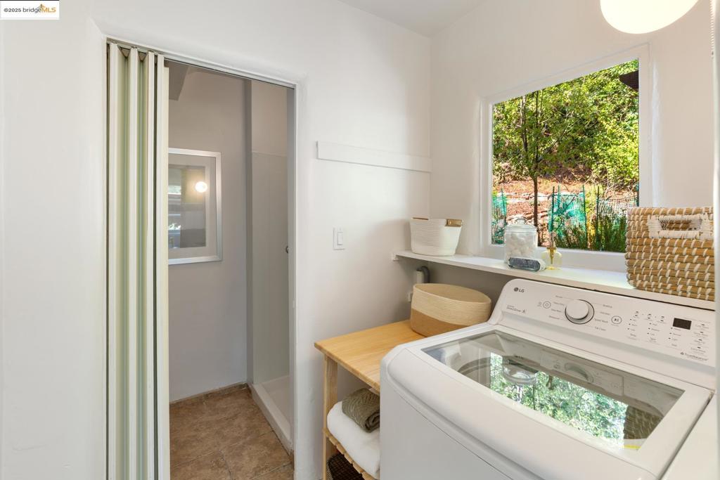 BERKELEY HILLS - Residential