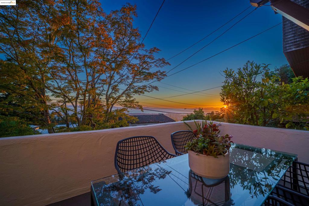 BERKELEY HILLS - Residential