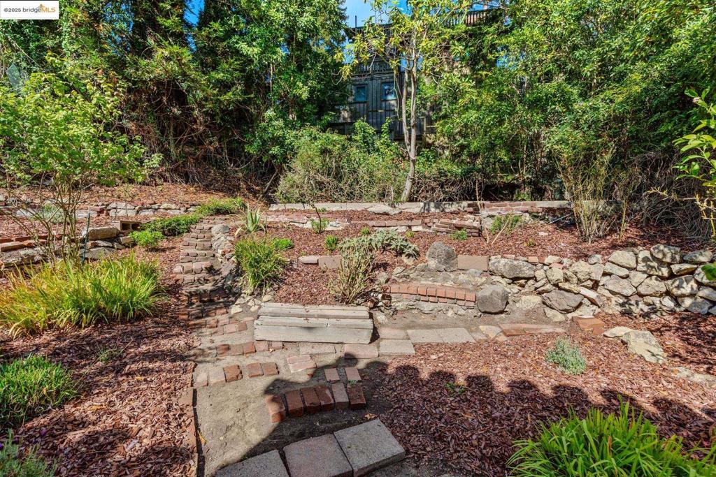 BERKELEY HILLS - Residential