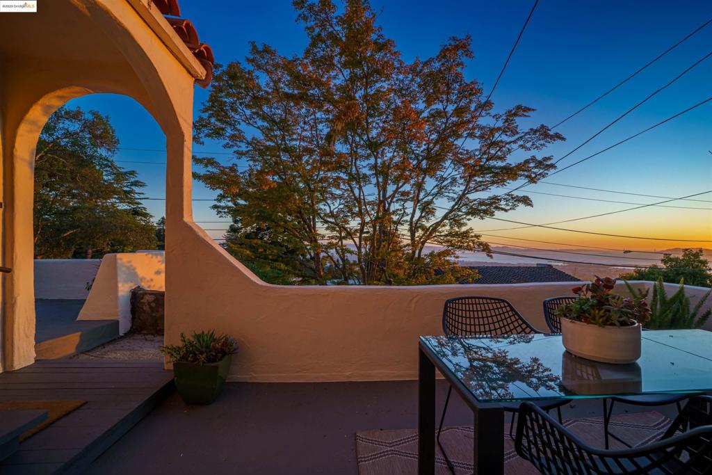 BERKELEY HILLS - Residential