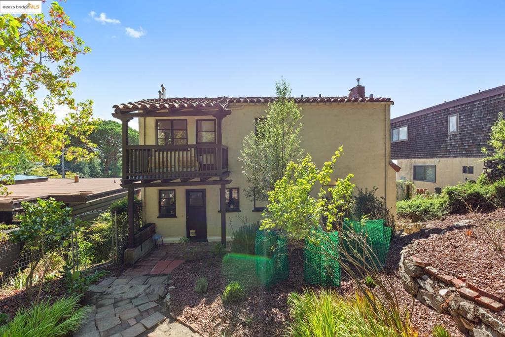 BERKELEY HILLS - Residential