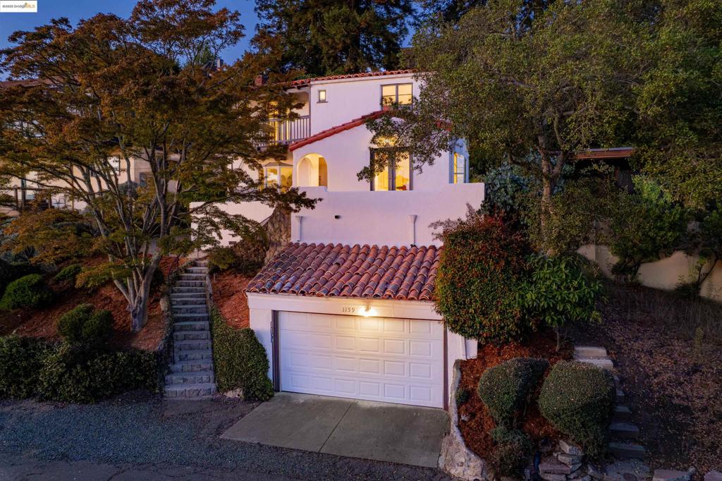 BERKELEY HILLS - Residential