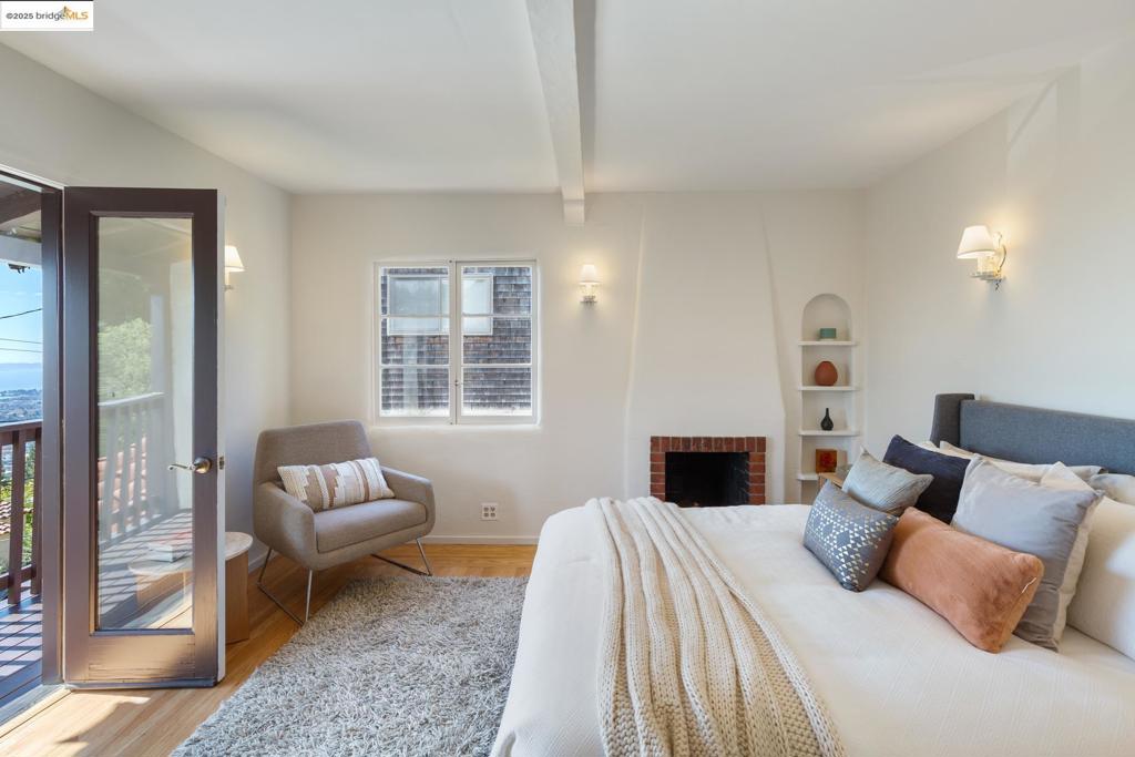 BERKELEY HILLS - Residential