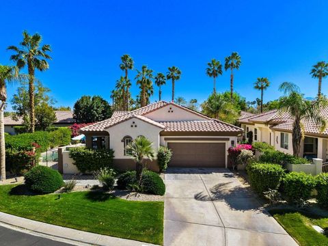 Photo of 118 Mission Lake Way, Rancho Mirage, CA 92270 (MLS # 219144482DA)