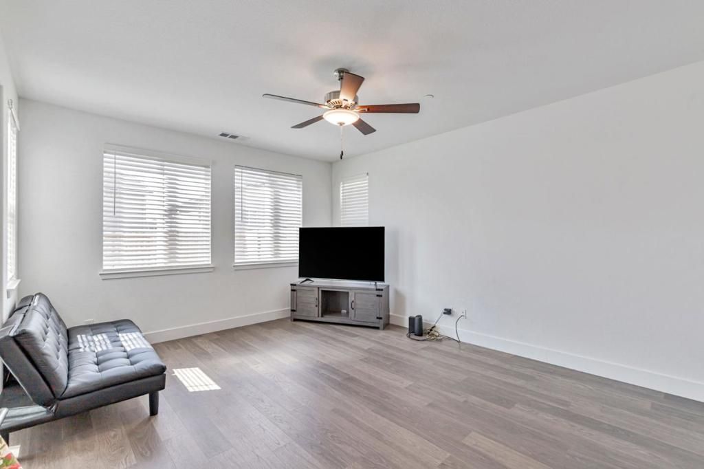 Photo of 1180 Cherry Peak Way, Hollister, CA 95023 (MLS # ML82021192)