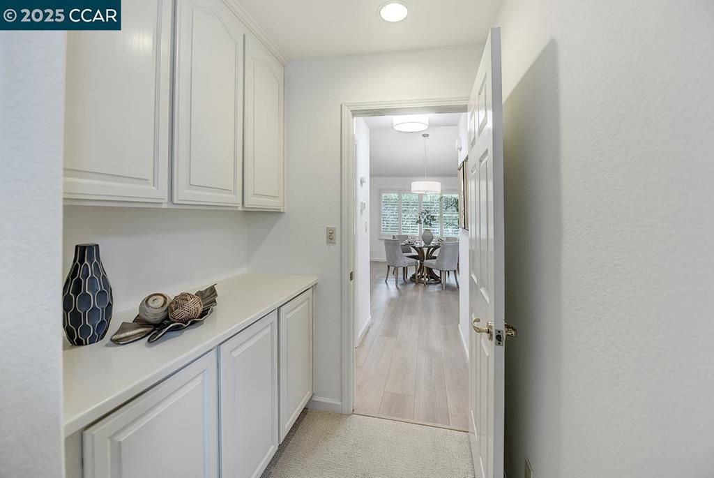 listing image 130721008722358250108