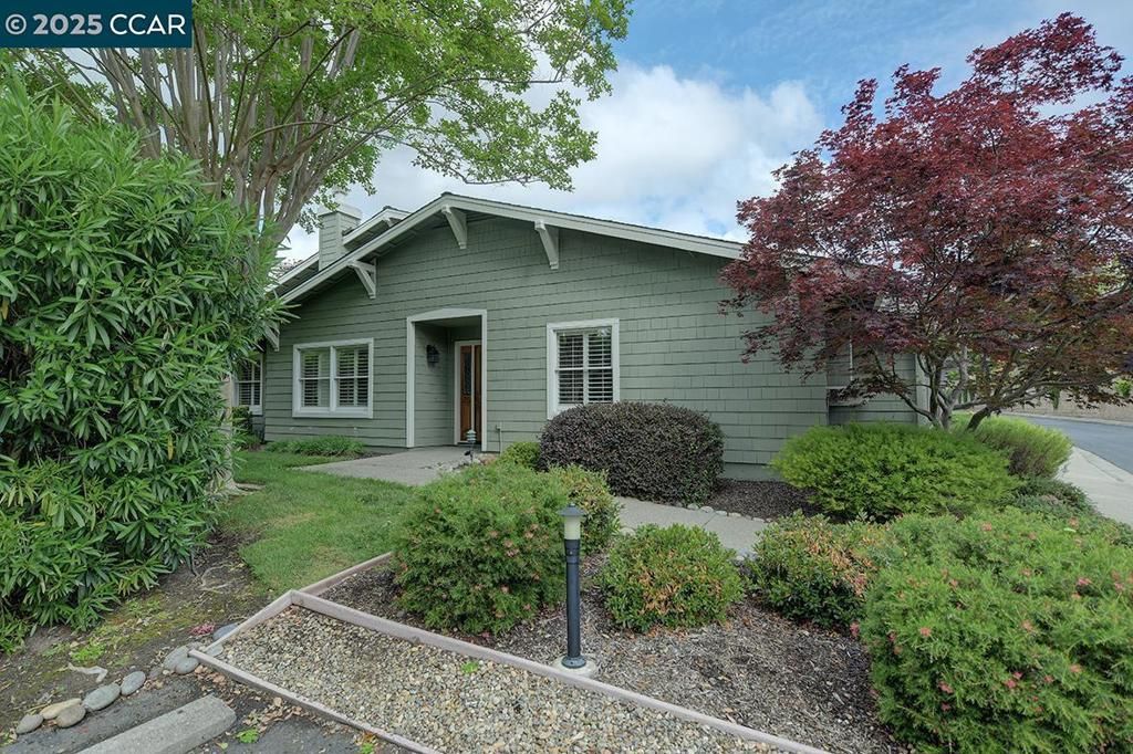 listing image 130728358996194416335