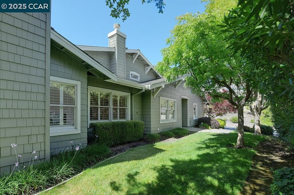 listing image 130726293194753821612