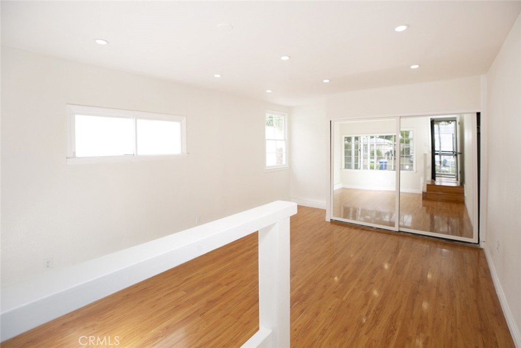Properties 4 7940 Stansbury Avenue