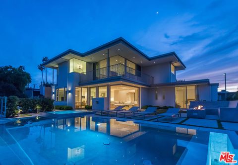 Photo of 3642 Beverly Ridge Drive, Sherman Oaks, CA 91423 (MLS # 26865551)