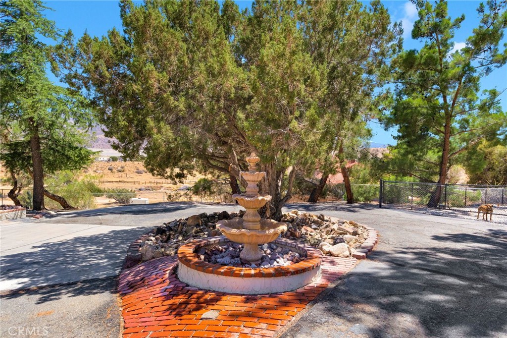 6375 Arrowhead Lake Road