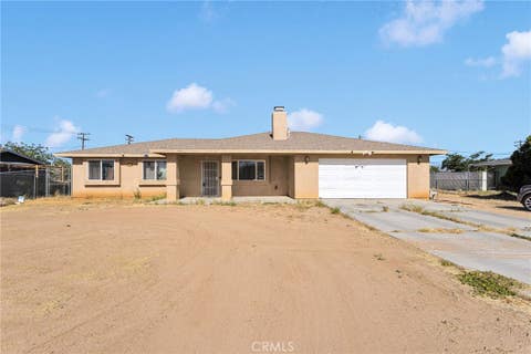 Photo of 13475 Yakima RD, Apple Valley, CA 92308 (MLS # TR26110491)
