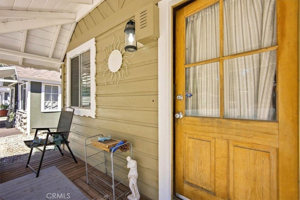 683 Sunset Lane