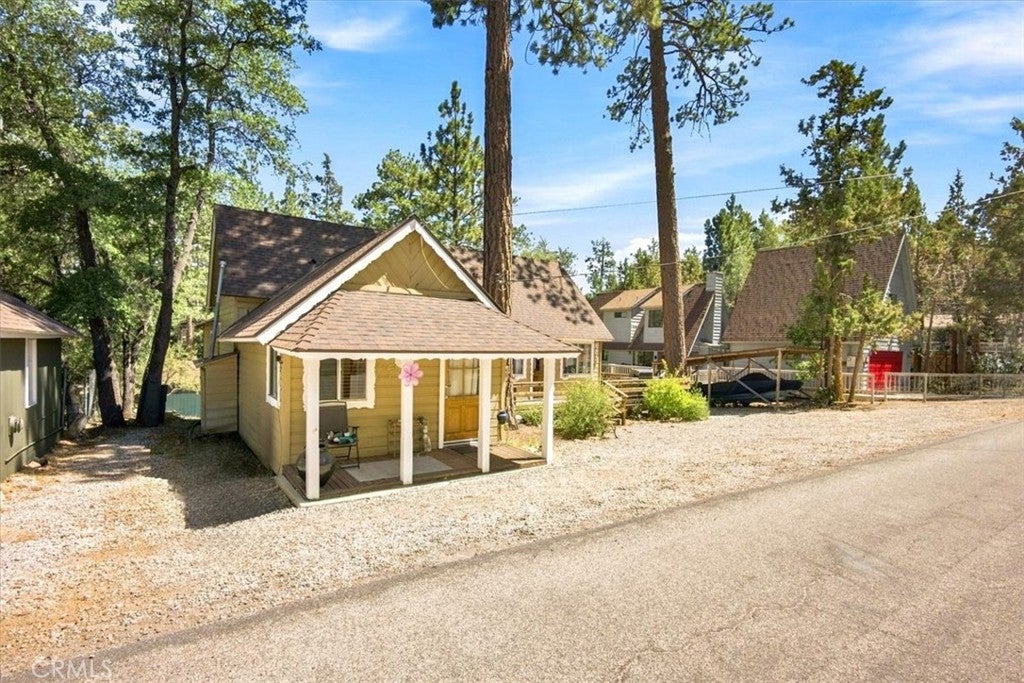 683 Sunset Lane