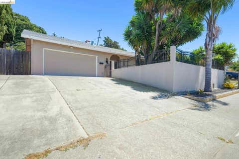 Photo of 724 Lockwood Dr. DR, Vallejo, CA 94547 (MLS # 41141084)