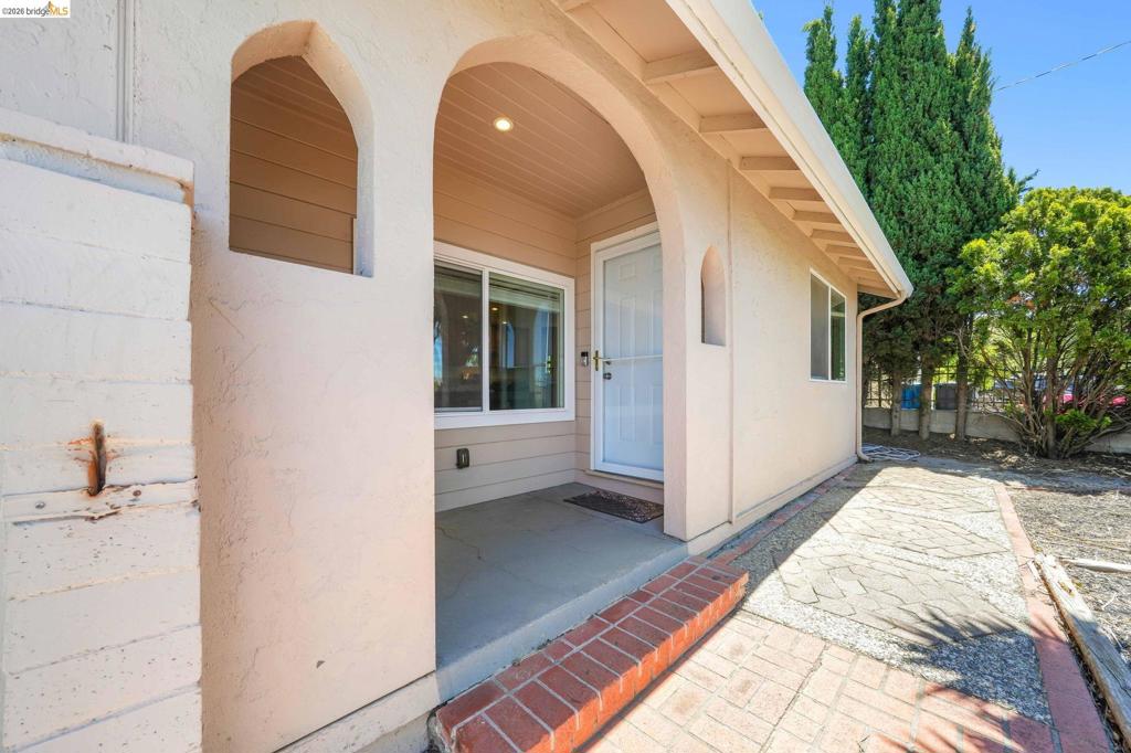 724 Lockwood Dr.