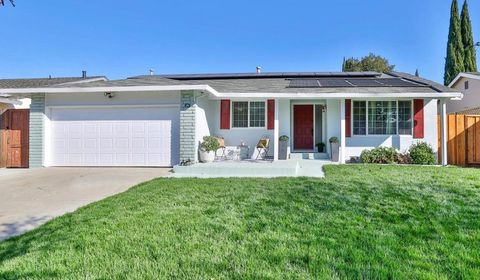 Photo of 105 Cherry Blossom Drive, San Jose, CA 95123 (MLS # ML82039199)