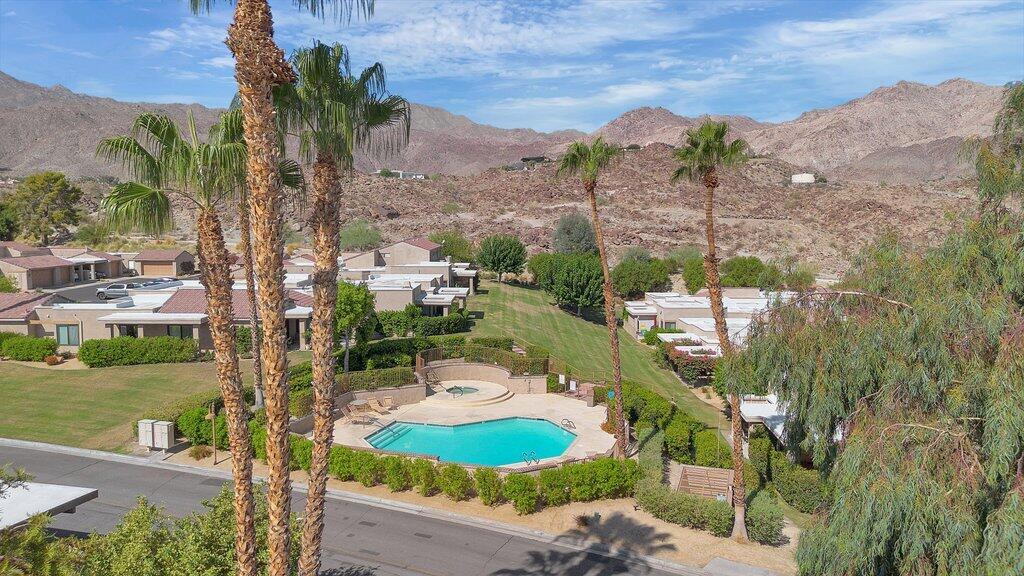 Sommerset So. Palm D - Residential