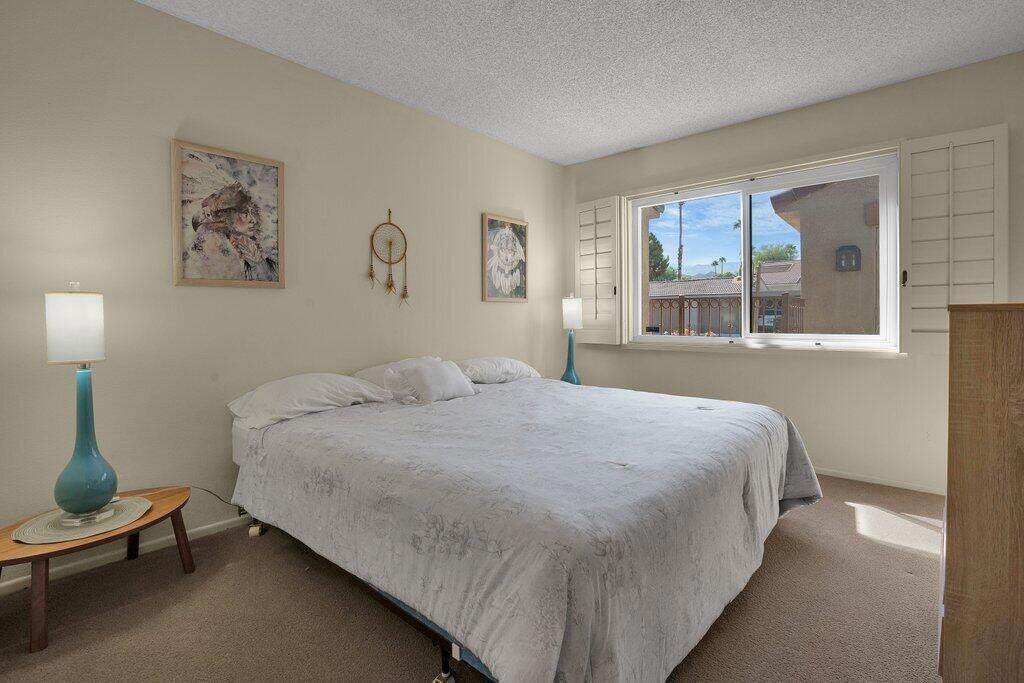 Sommerset So. Palm D - Residential