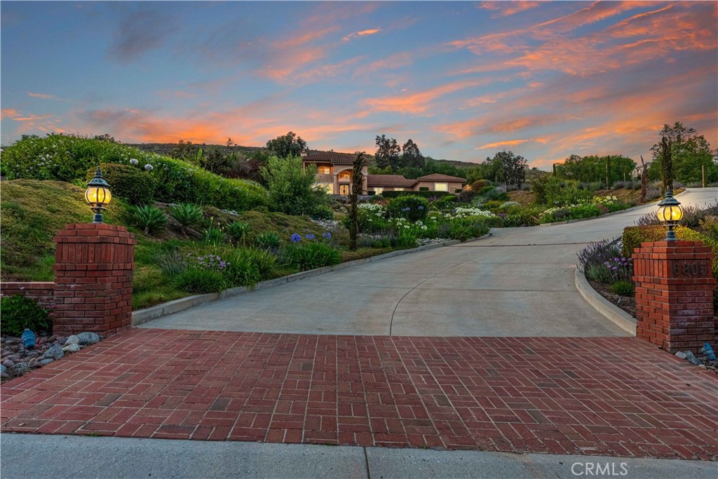 6805 Aviano Drive
