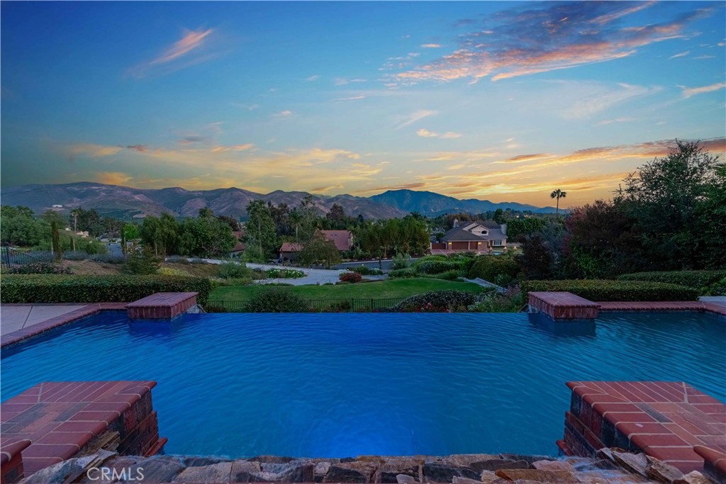 6805 Aviano Drive