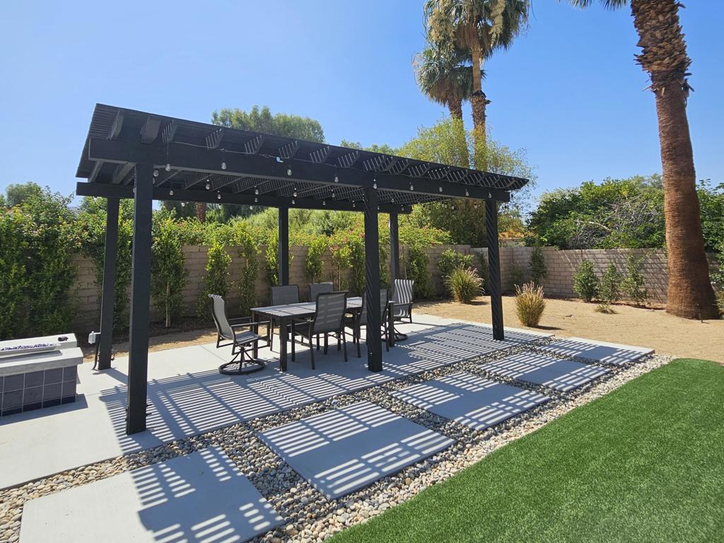 Rancho Mirage Cove - Residential Lease