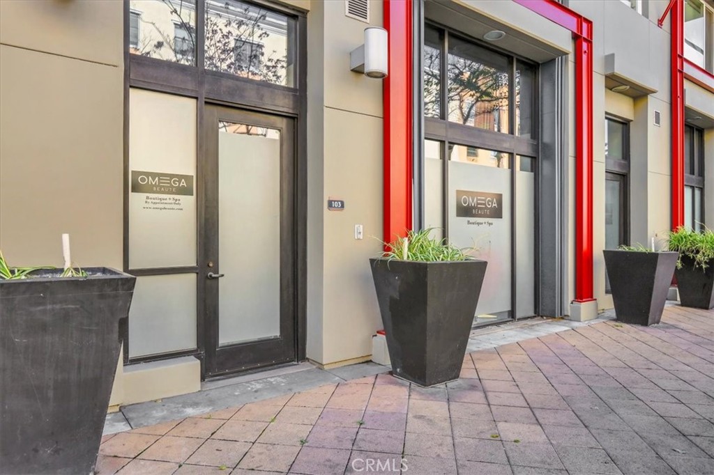 300 e 4th street 103