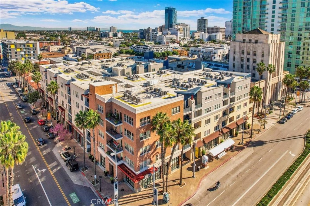 300 E 4th Street 103