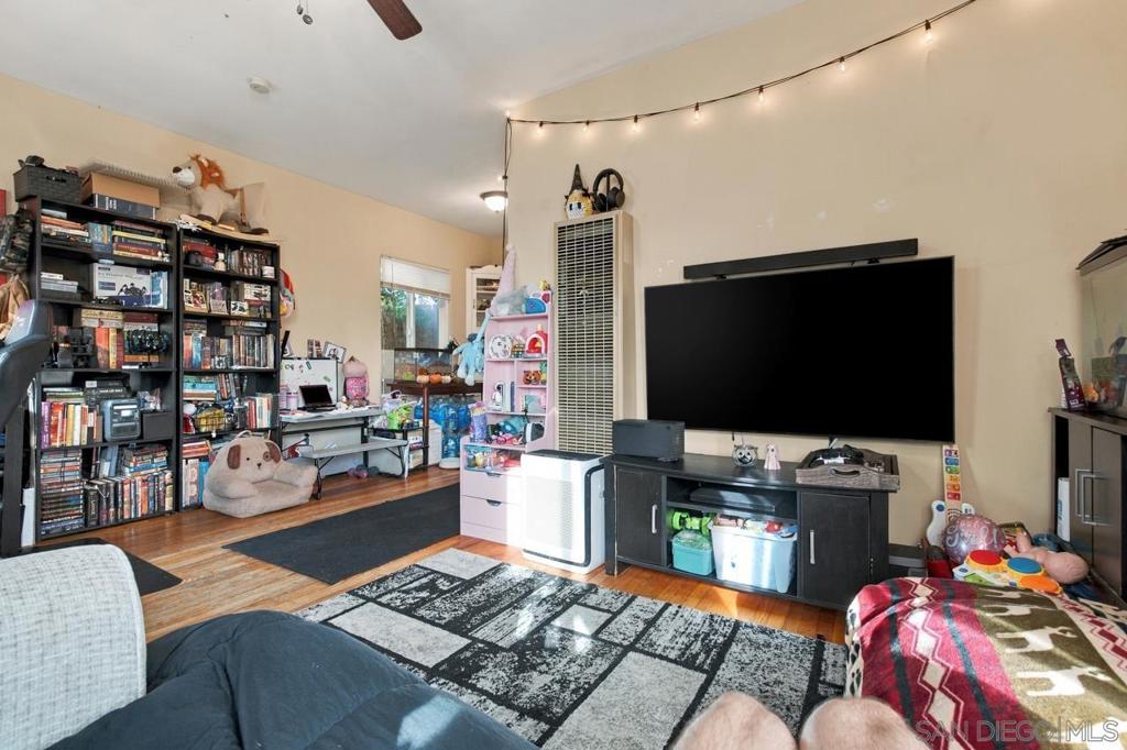 3117 19 N 45Th