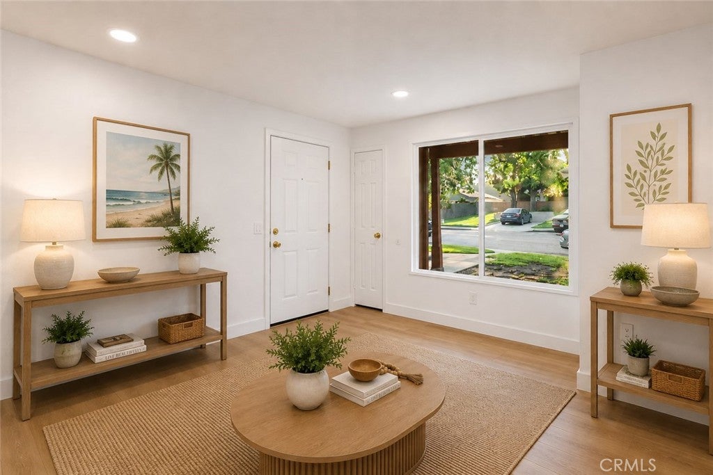 9010 Newport 3