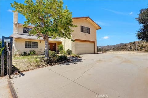 Photo of 13487 Trego Place, Sylmar, CA 91342 (MLS # SR26148659)