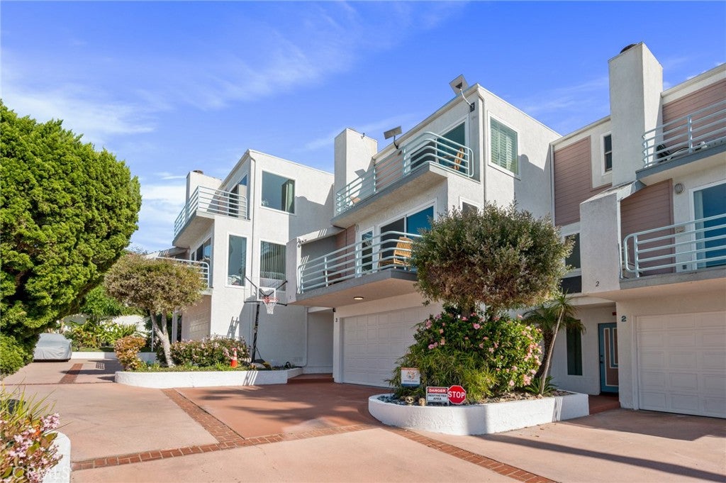 867 Aubrey Court 3