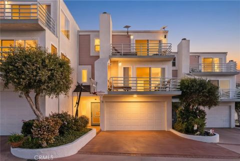 Photo of 867 Aubrey Court #3, Hermosa Beach, CA 90254 (MLS # SB26066164)