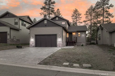 812 Pine Meadow Court, Big Bear Lake, CA 92315 - MLS#: IG26109755