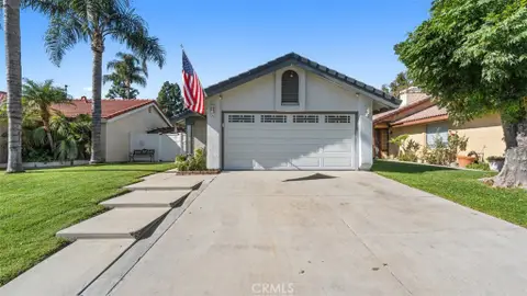 MLS: CV26163658