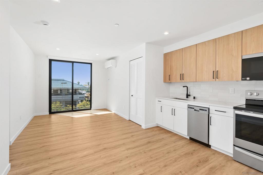 La Jolla - Residential Lease