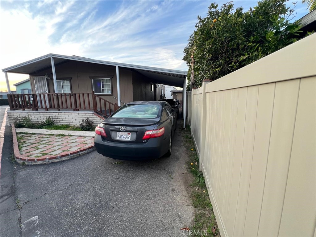 518 S Sullivan Street 80