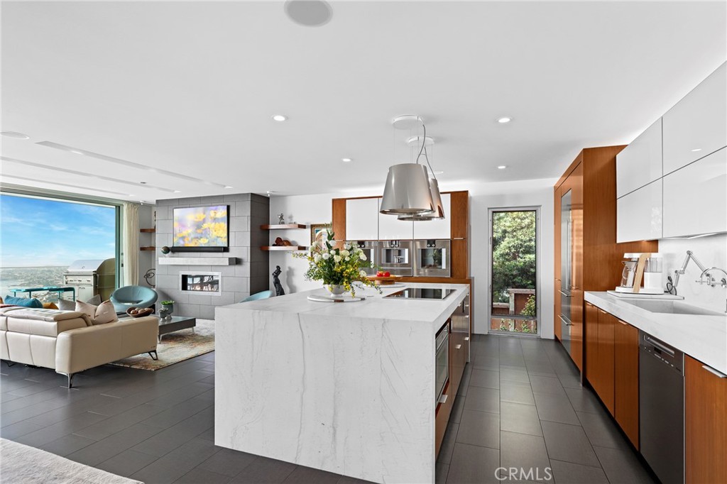 Arch Beach Heights (ABH) - Residential Lease
