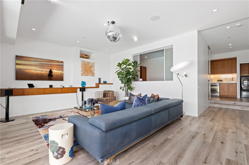 Arch Beach Heights (ABH) - Residential Lease