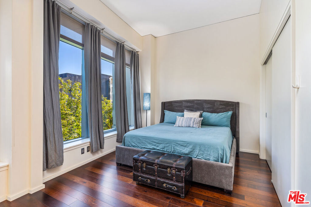 1155 S Grand Avenue 505